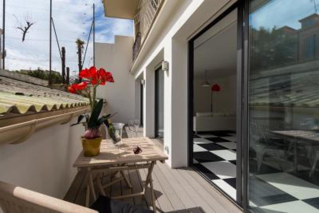 Modern 3 Bed In Very Close To The Center And An Easy Pleasant Walk To The Palais 1745