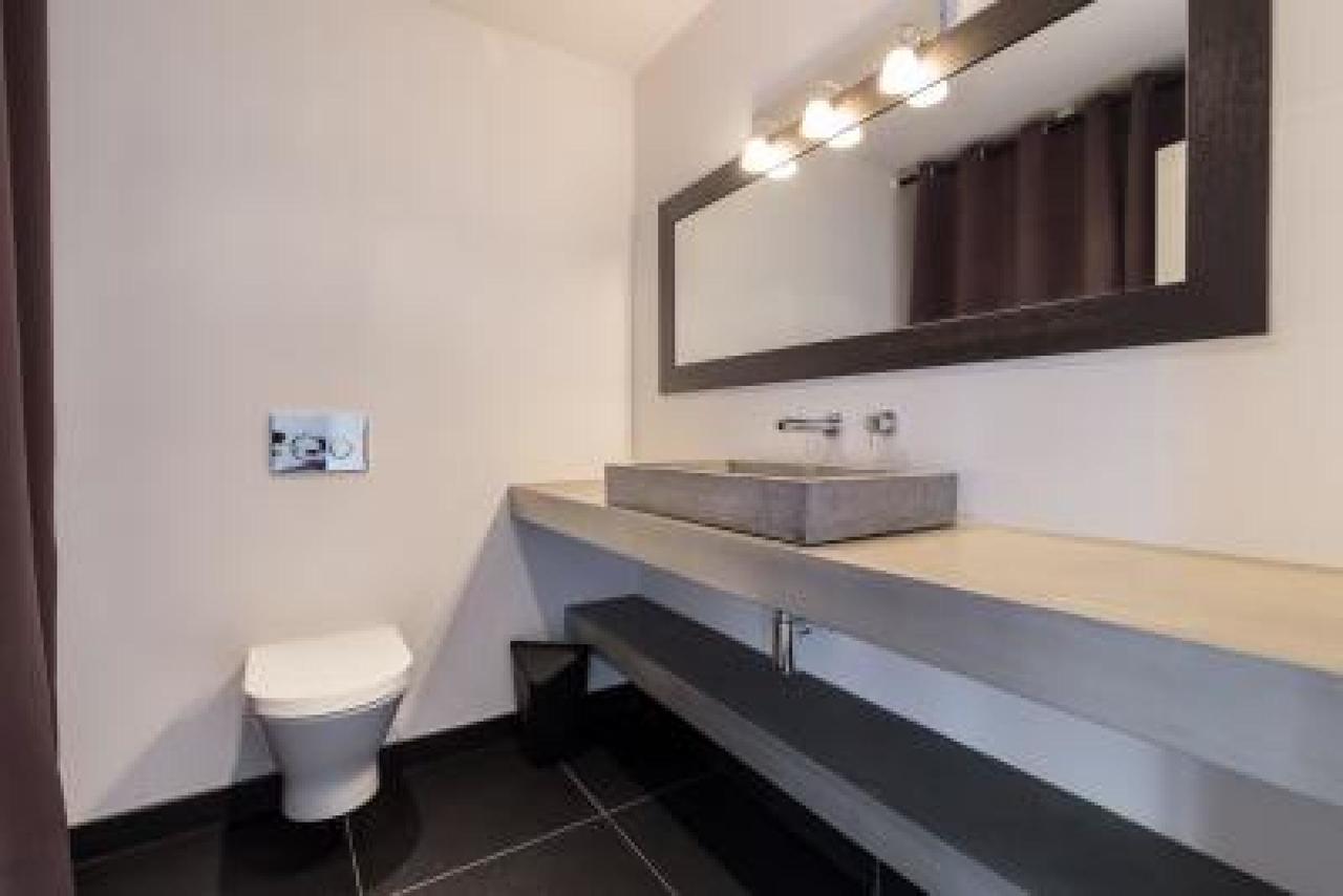 Modern 3 Bed In Very Close To The Center And An Easy Pleasant Walk To The Palais 1745 * Cannes