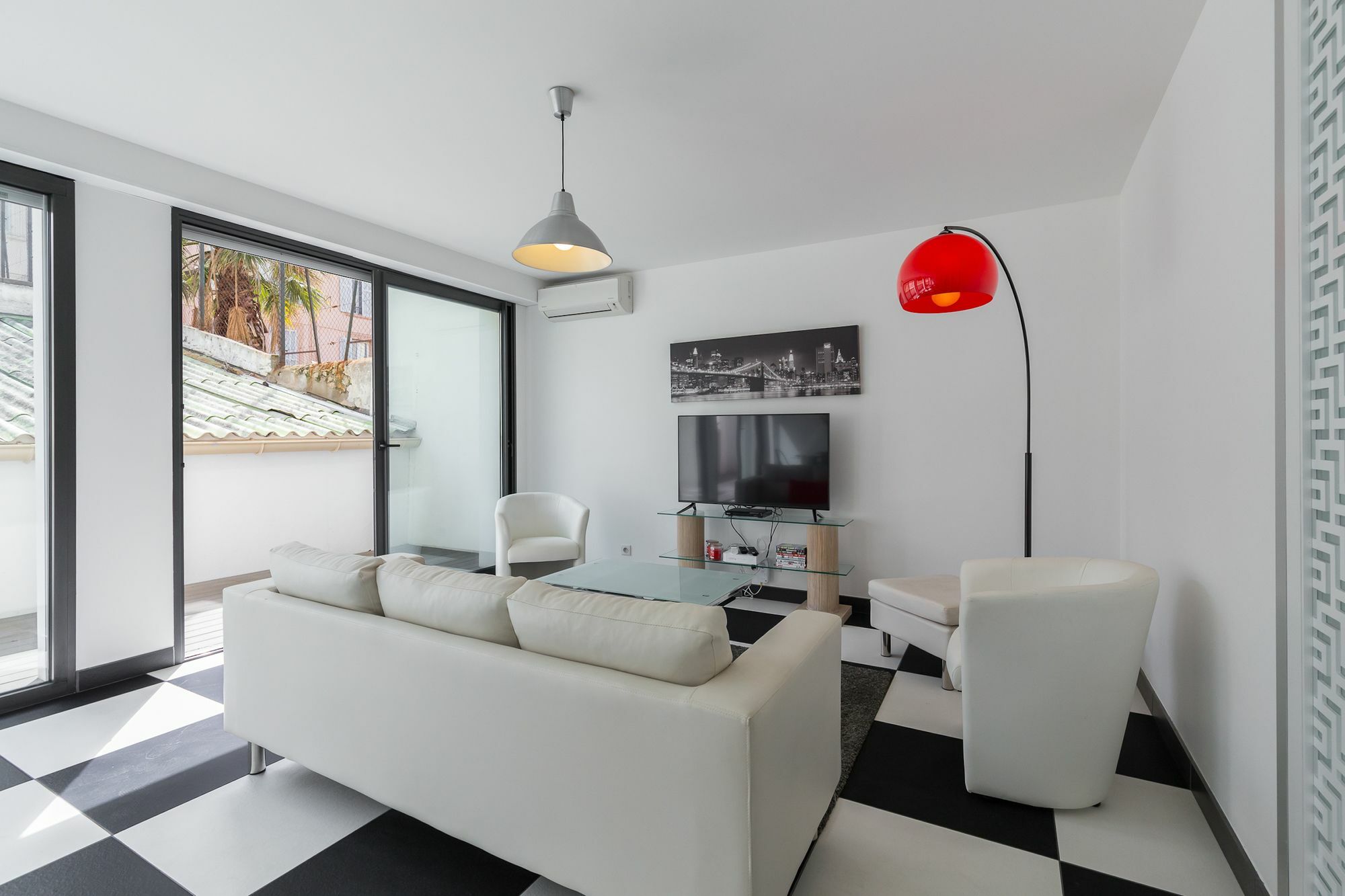 Modern 3 Bed In Very Close To The Center And An Easy Pleasant Walk To The Palais 1745 * Cannes